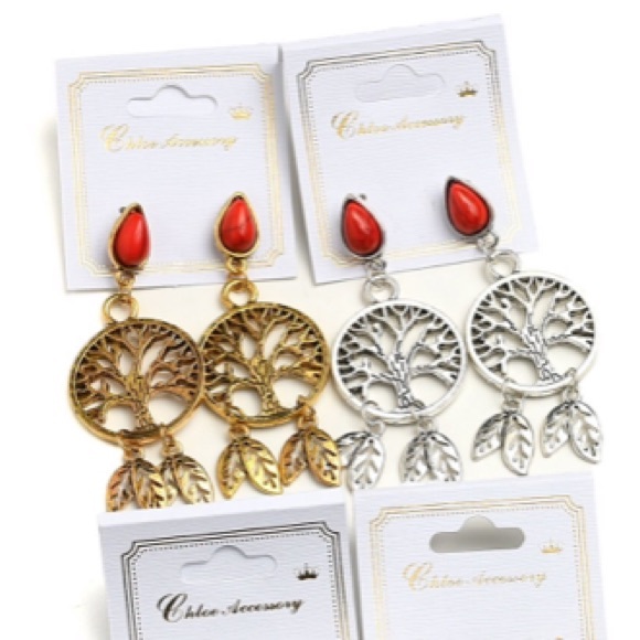 Tree Leaf Gem Earrings - Picture 4 of 6